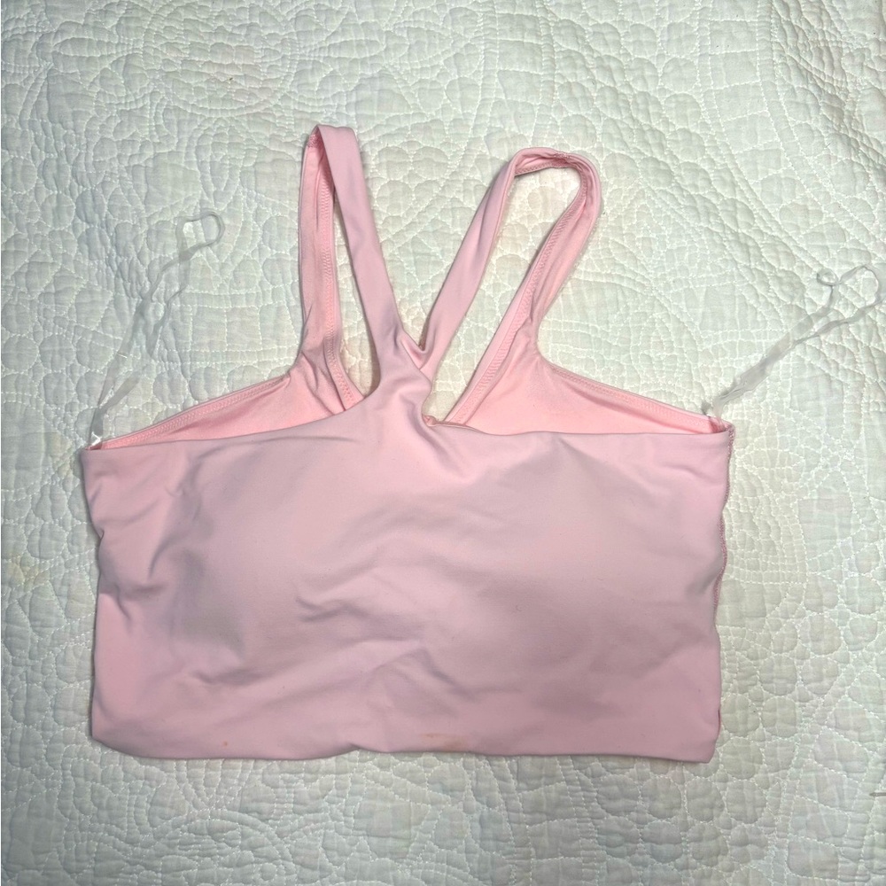 Lululemon pink sports bra